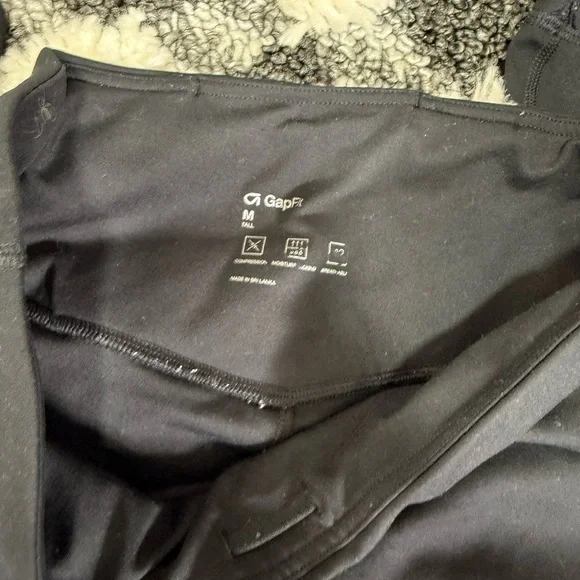 GAP Fit Black Flare Women's Pants - Picture 5 of 5